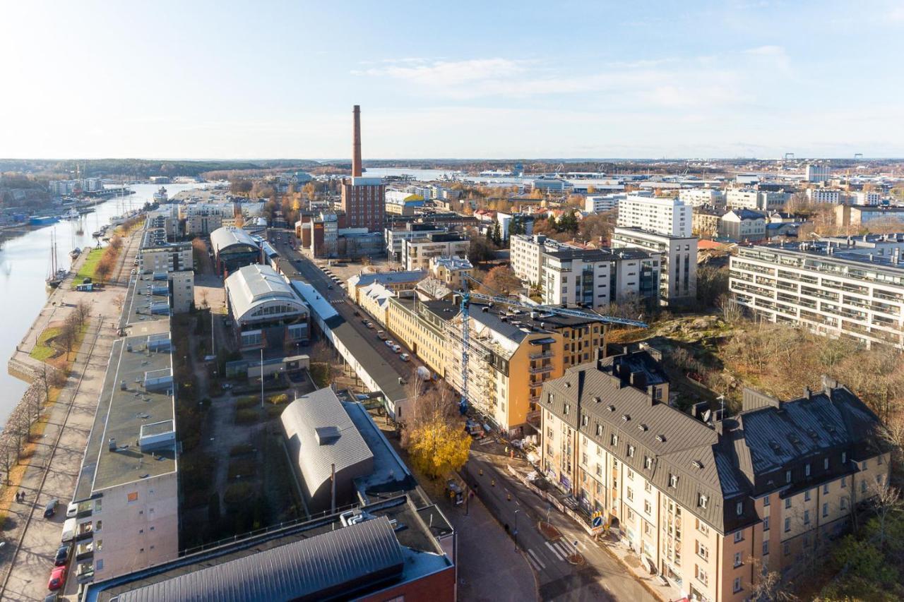 Riverside Lux With 2 Bedrooms, Car Park Garage And Sauna Turku Exterior foto