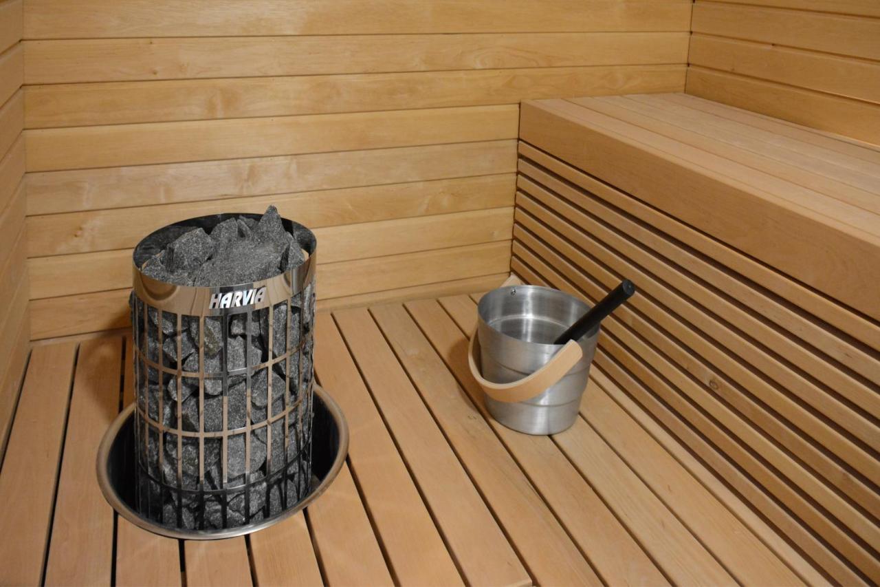 Riverside Lux With 2 Bedrooms, Car Park Garage And Sauna Turku Exterior foto
